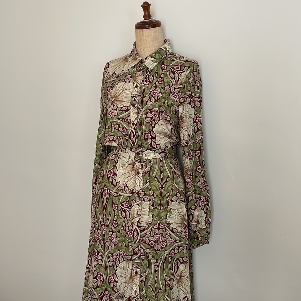 William Morris x H&M floral vintage midi dress with buttons